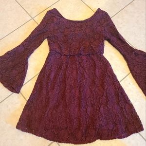 Flare sleeve dress